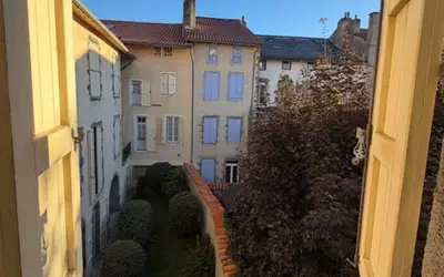 Aurillac (15000)