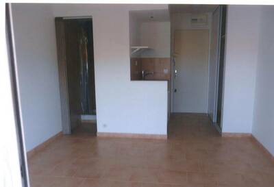 Location appartement studio Aix-en-Provence (13)