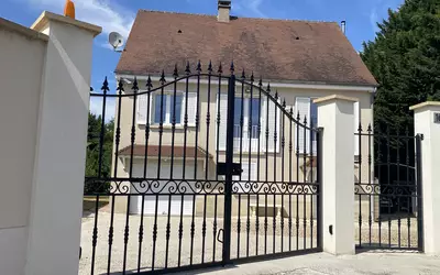 Ville-Saint-Jacques (77130)