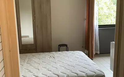 Nantes (44000)