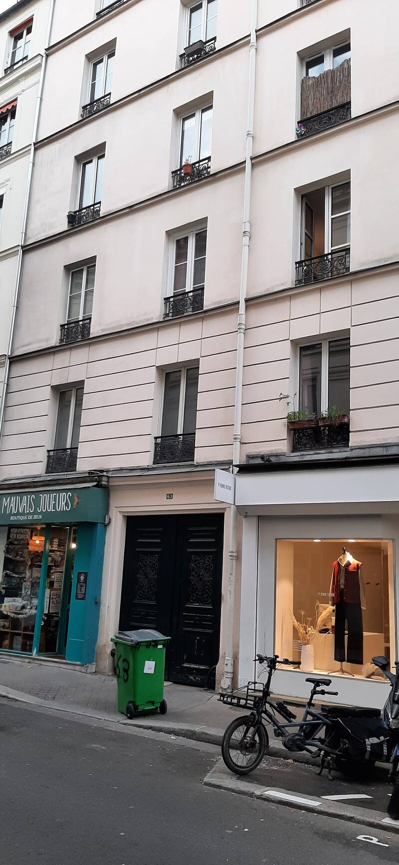 Paris 11E (75011) Voltaire.