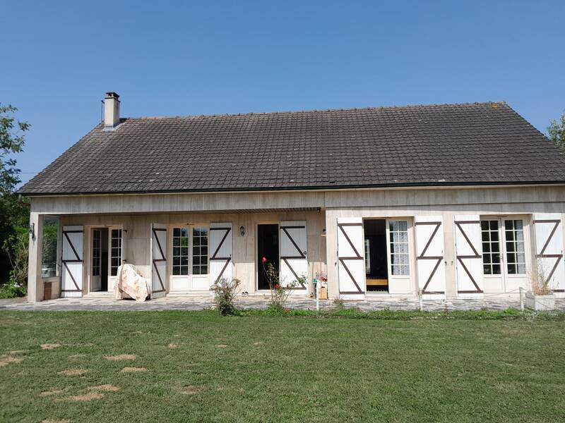 Saint-Avit-Les-Guespières
