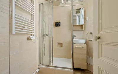 Paris 17E (75017)