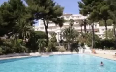 Hyères (83400)