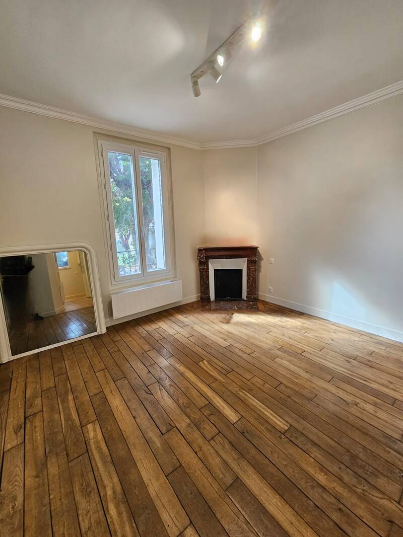 Bois-Colombes (92270)
