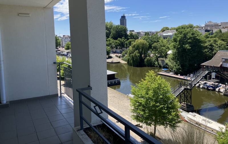 Nantes (44000)