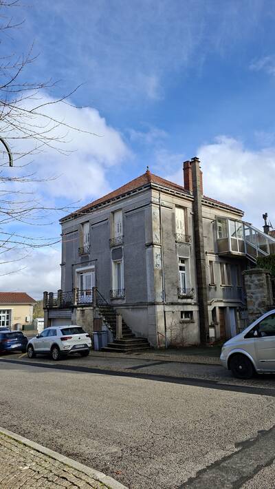 Vente maison 6 pièces Montfaucon-en-Velay (43290)