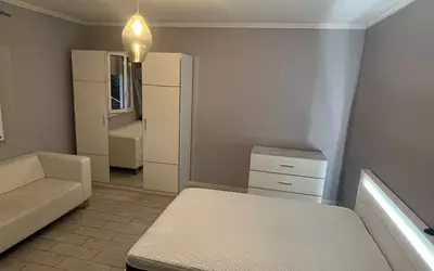 Montreuil (93100)