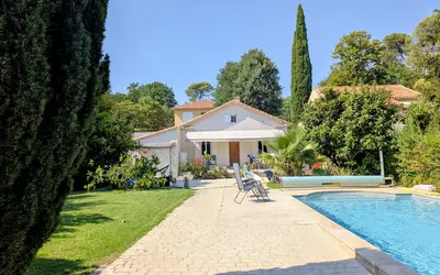 Aix-En-Provence (13080)
