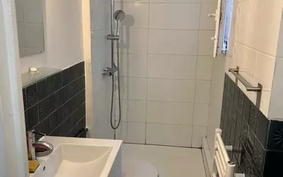 Paris 17E (75017)