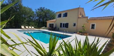 Vente maison 6 pièces Saint-Maximin-la-Sainte-Baume (83470)
