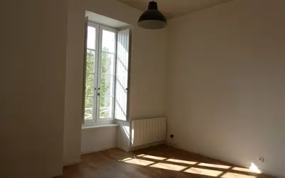 Nîmes (30000)
