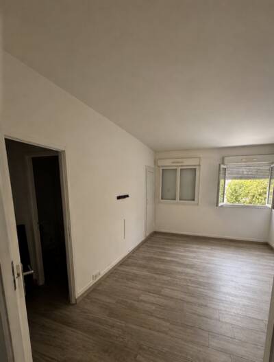 Location appartement 3 pièces Aubergenville (78410)