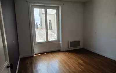 Angers (49000)