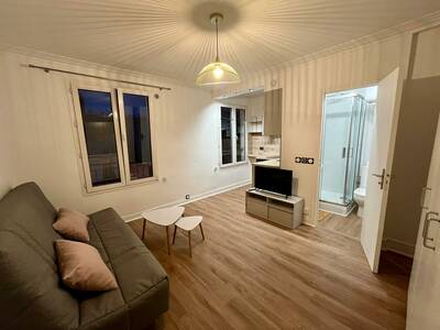 Location appartement studio Paris 11e