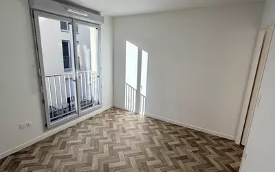 Mantes-La-Ville (78711)