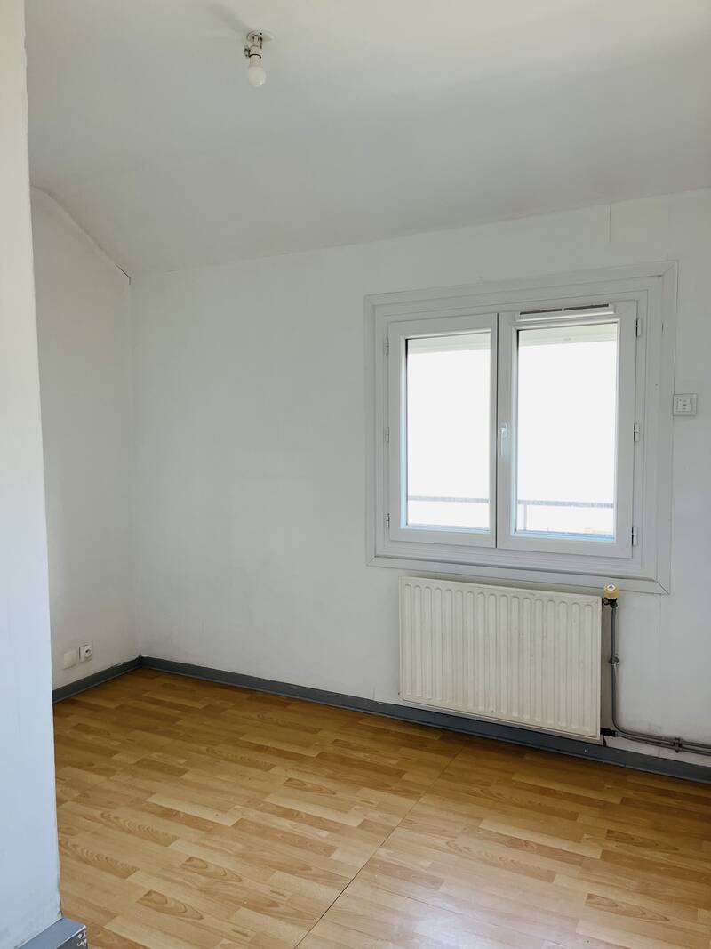 Mantes-La-Ville (78711)