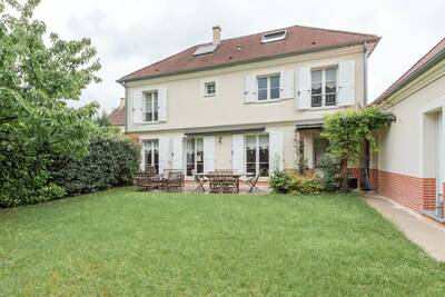 Location maison 6 pièces Magny-le-Hongre (77700)