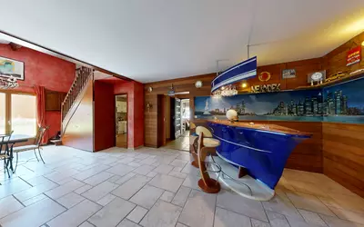 Tauriac-Magnifique Propriété Tout Confort-