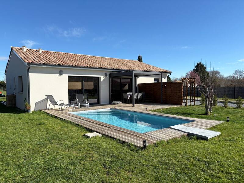 Vertheuil (33180)