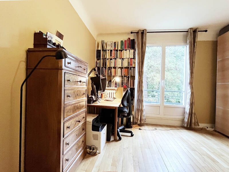Sèvres (92310)