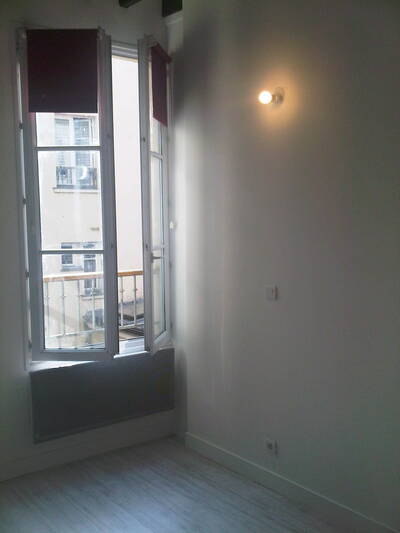 Location appartement studio Paris 3e