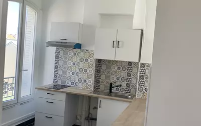 Courbevoie (92400)