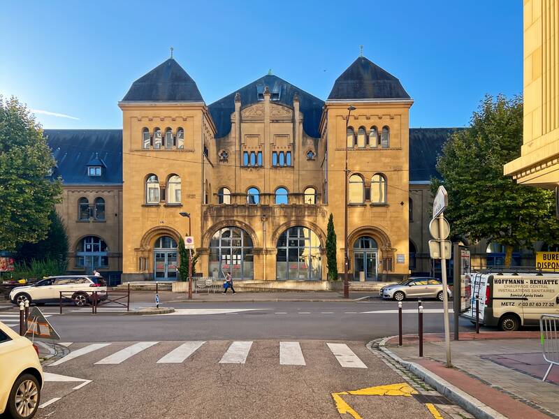 Bureaux, local professionnel Metz - 8&nbsp;m² - 223&nbsp;&euro;