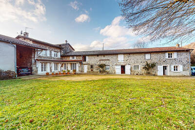 Vente maison 9 pièces Les Ardillats (69430)