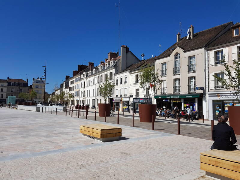 Fontainebleau (77300)