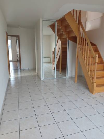 Location appartement 3 pièces Noisy-le-Grand (93160)