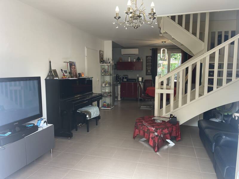 Claye-Souilly (77410)