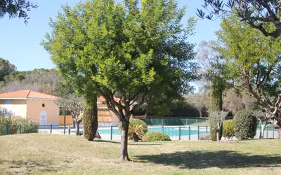 Fréjus (83600)