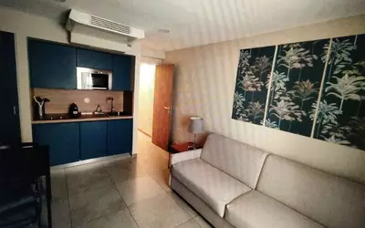 Paris 8E (75008)