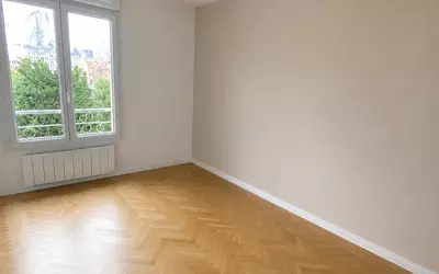 Suresnes (92150)