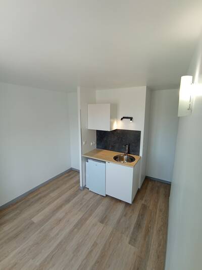 Location appartement studio Marignane (13700)
