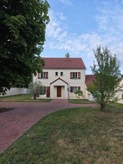 Vente maison 6 pièces Saint-Léger-en-Yvelines (78610)