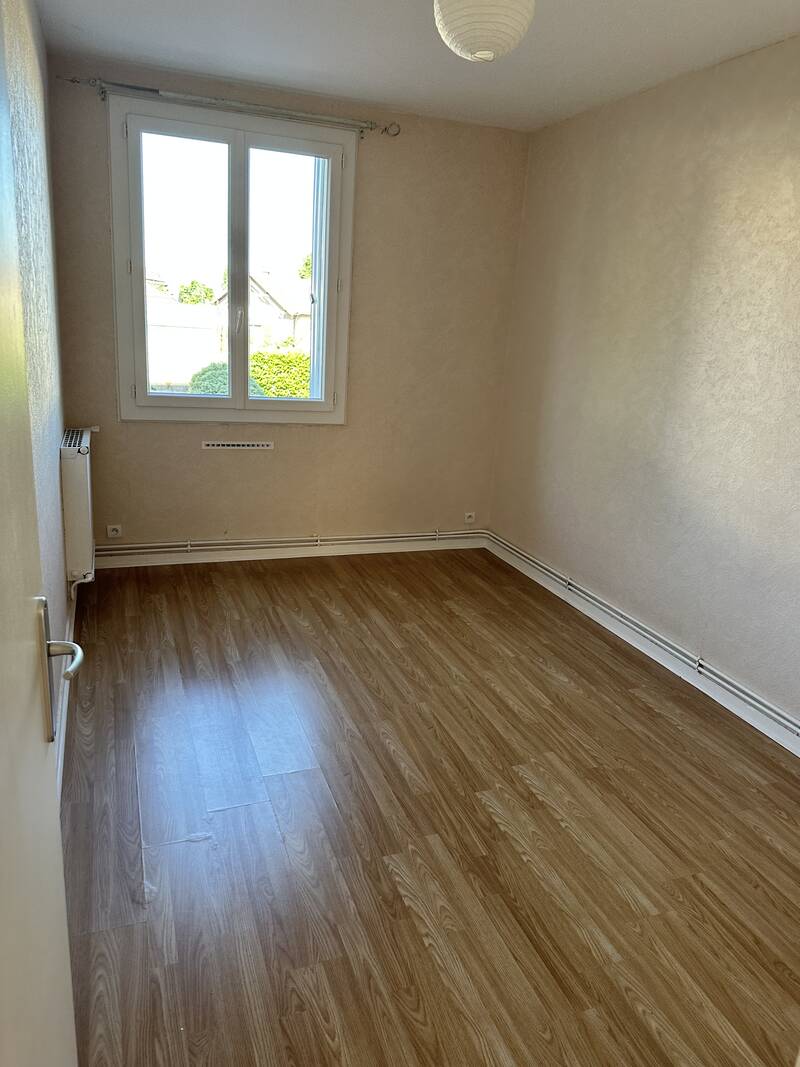 Thiais (94320)