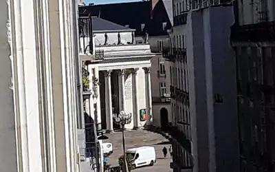 Nantes (44000)