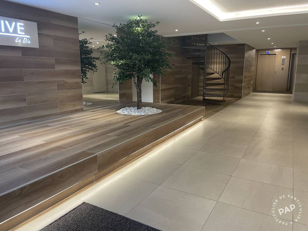 Location meublée appartement 2 pièces 52 m² Puteaux (92800)