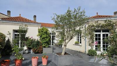 Vente maison 9 pièces Bordeaux (33)