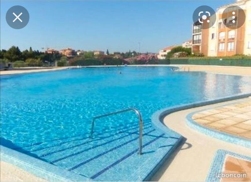 Fréjus (83600)