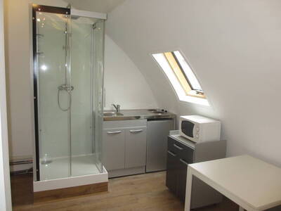 Location appartement studio Paris 8e