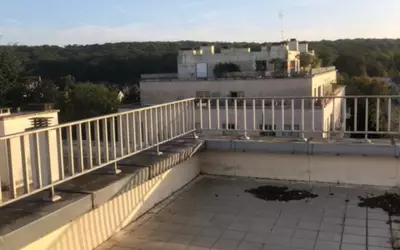Duplex Dernier Étage Avec Terrasses 100 M² Versailles (78000)