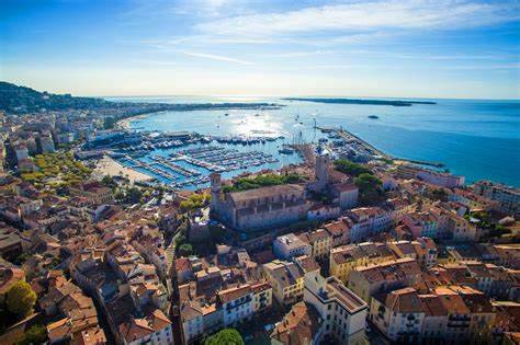 Cannes (06150)