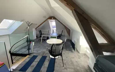 Immeuble 276 m² · à L'Isle-Adam · 275,6 m² · 1 200 000 €