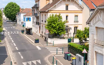 Fontainebleau (77300)