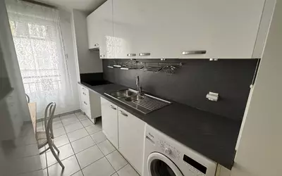 Puteaux (92800)