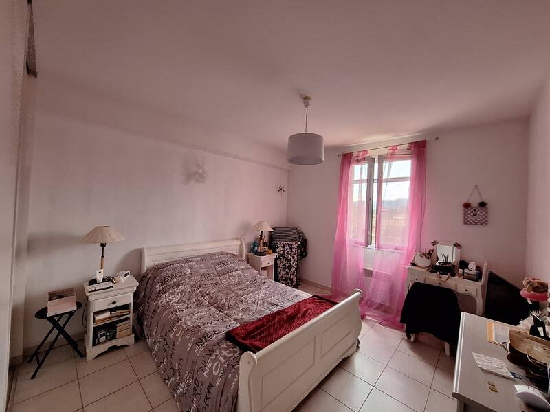 Les Arcs (83460)