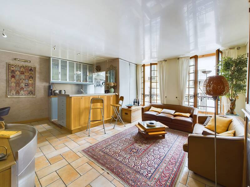 Duplex Lumineux En Plein Coeur Du Marais